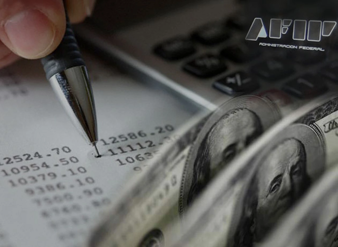 La AFIP le exigirá a empresas que aporten más datos sobre sus gastos y movimientos en dólares