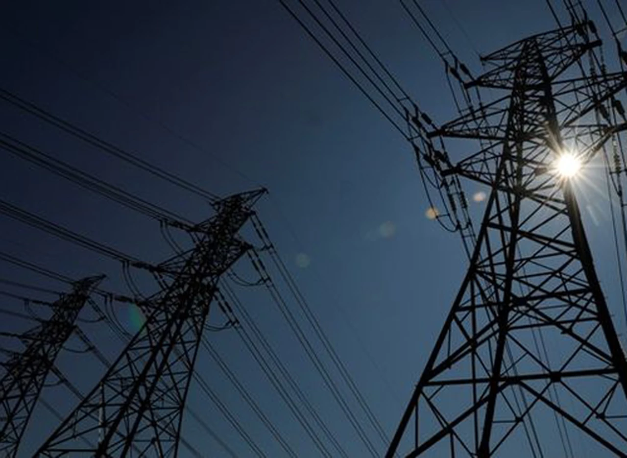 Una empresa eléctrica entra en default ví­ctima del atraso en la actualización de las tarifas