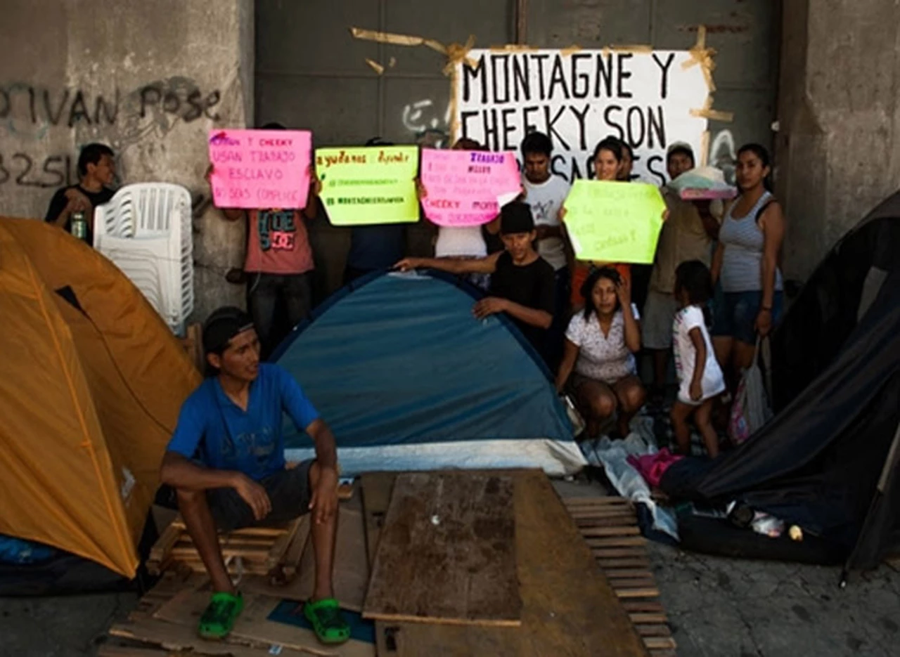 Protestan frente a taller ligado a Cheeky y Montagne por trabajo esclavo y vaciamiento