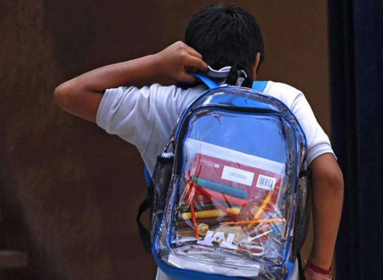 Misiones: exigen a los alumnos mochilas transparentes para evitar que ingresen con armas