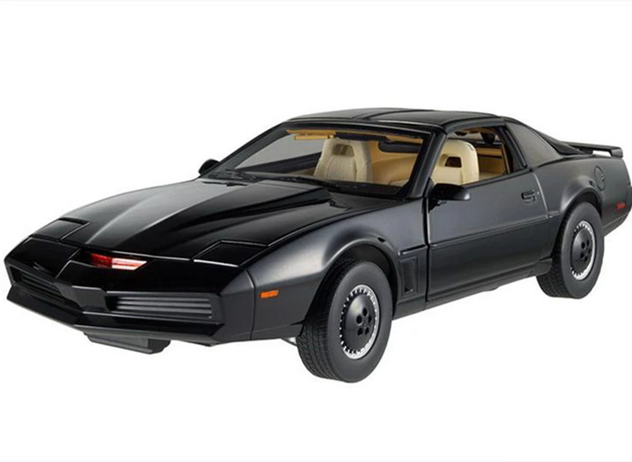 Solo para fanáticos: por 50.000 dólares se puede comprar a Kitt, el legandario "auto fantástico"
