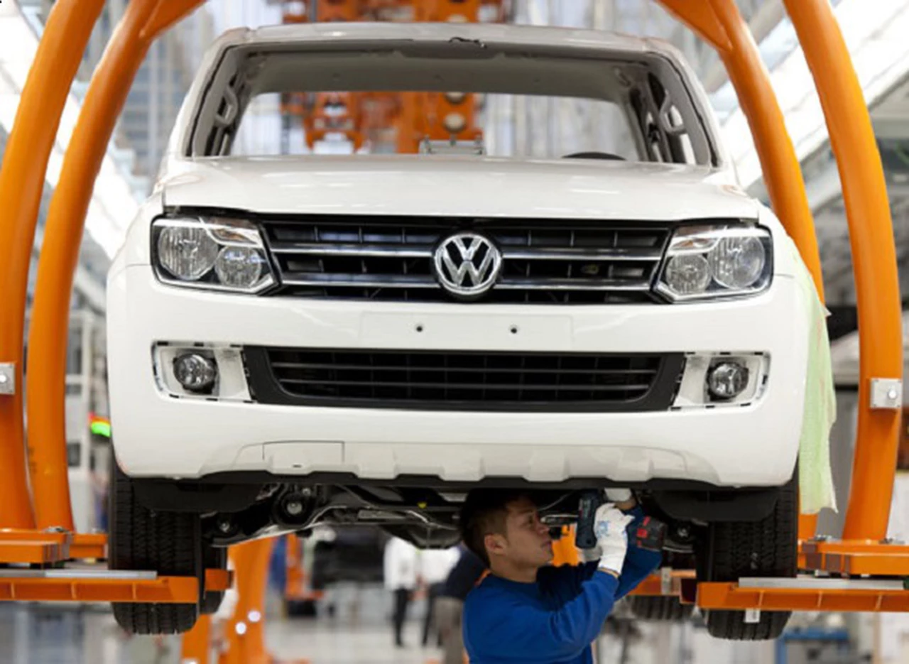 VW analiza alternativas para su personal por caí­da en ventas