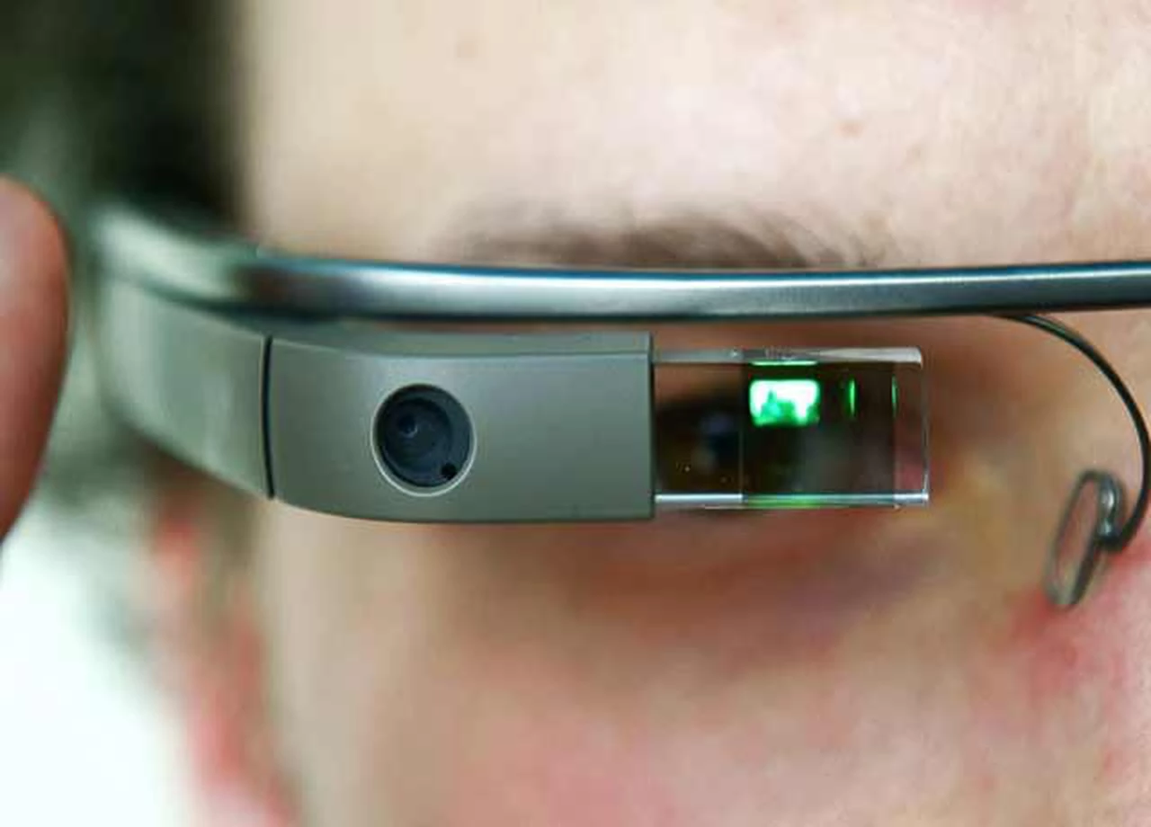 Google agotó uno de sus modelos de gafas inteligentes