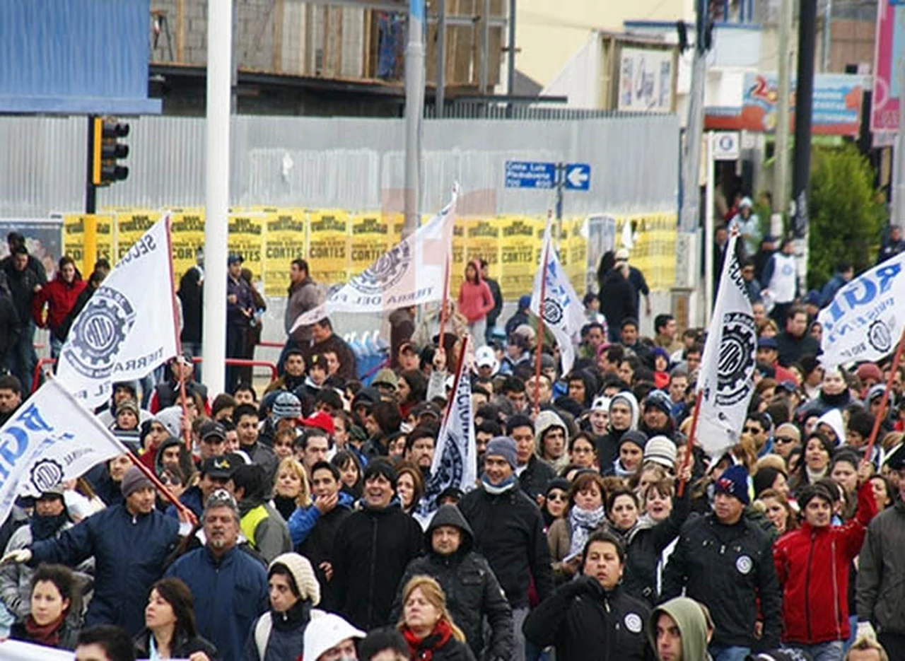 Fracasó paritaria del sector metalúrgico: la UOM marcha hoy y amenaza con ocupar fábricas