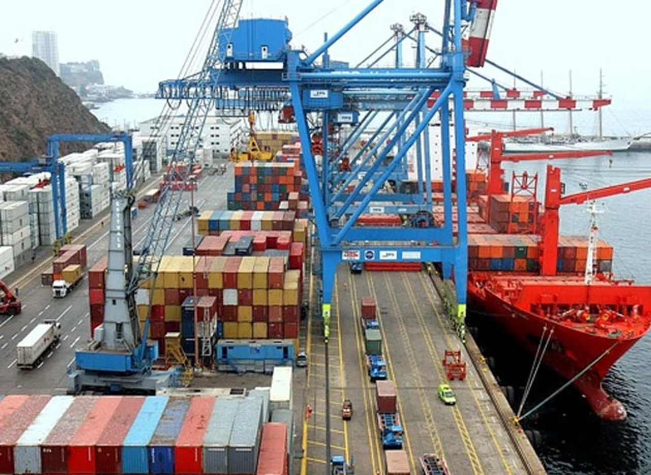 Adhesión en los puertos: "El 90% de los marí­timos no cobrará el aguinaldo"