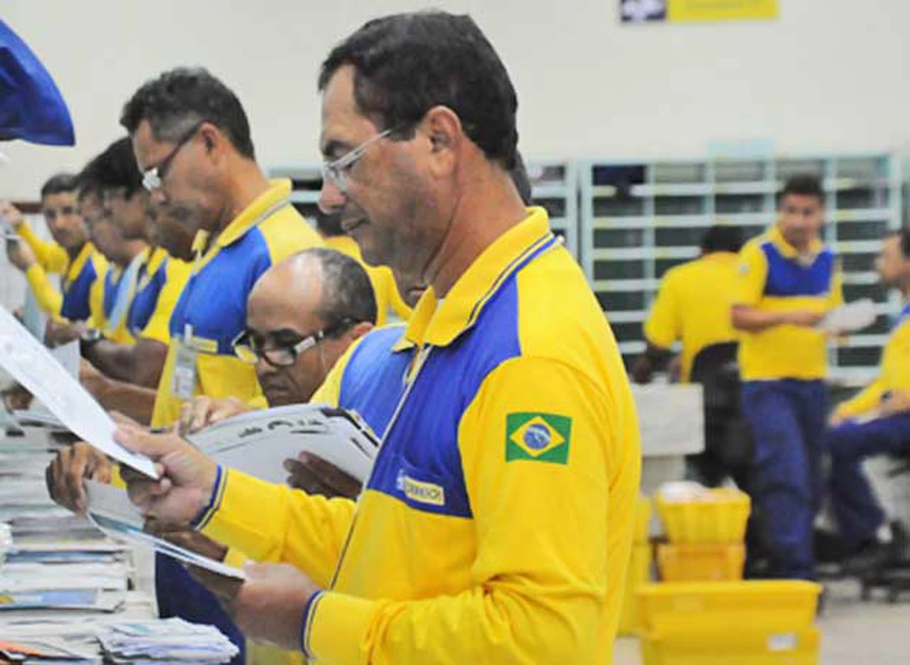 Entra en recesión la economí­a de Brasil, la mayor de Latinoamérica