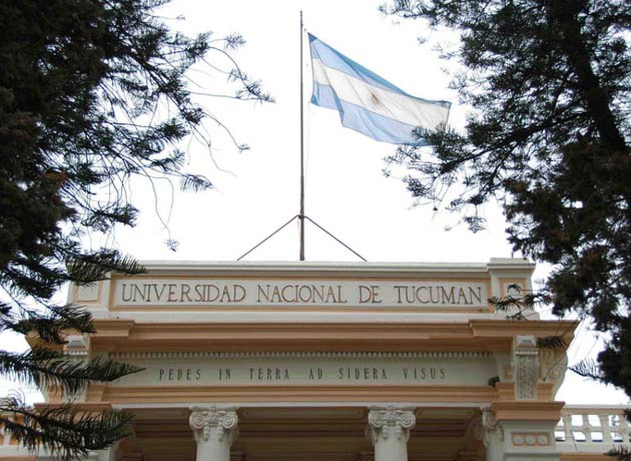 Docentes de la Universidad Nacional de Tucumán vuelven al paro