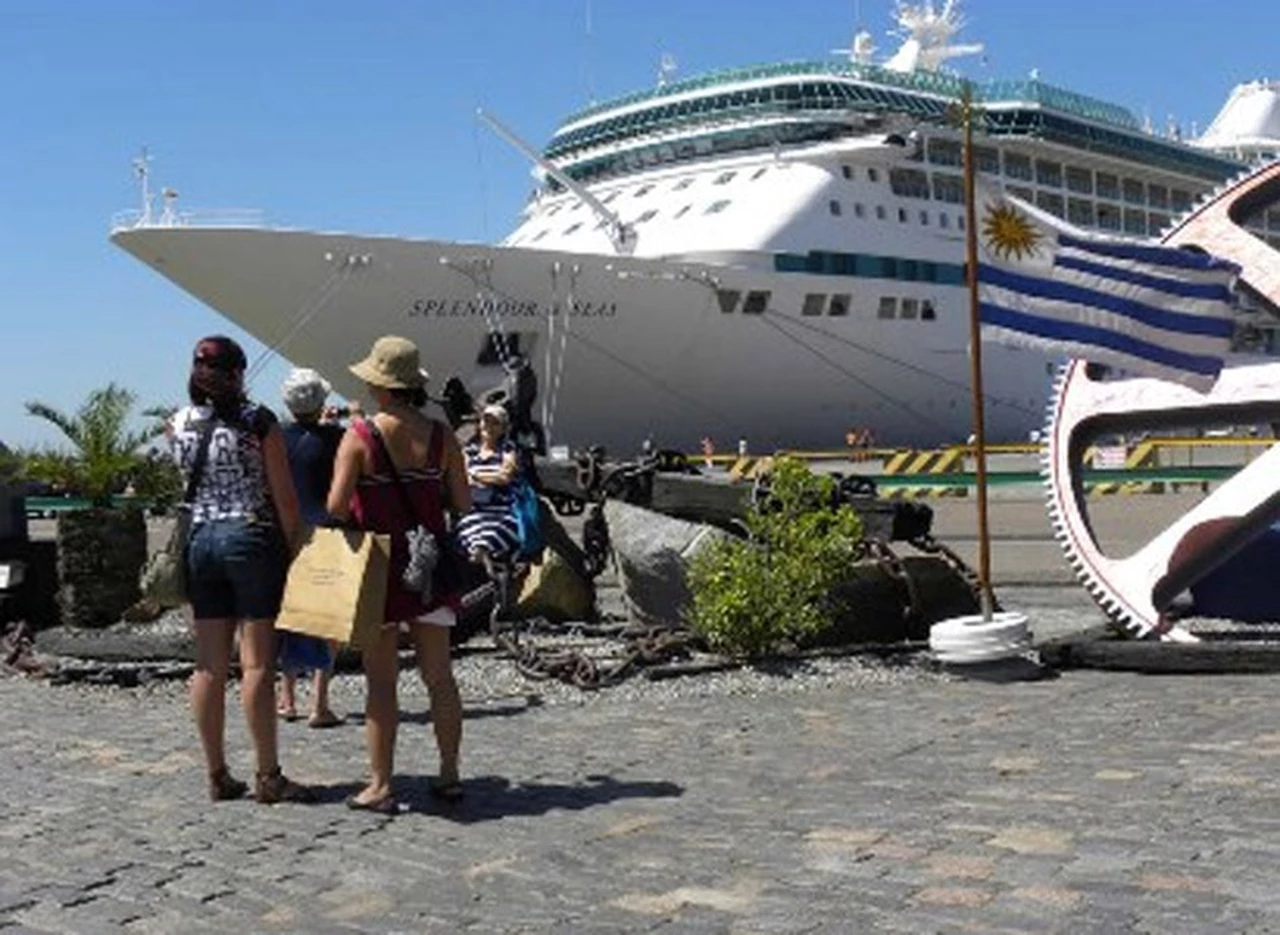 Se desacelera la llegada de turistas uruguayos a la ciudad de Buenos Aires