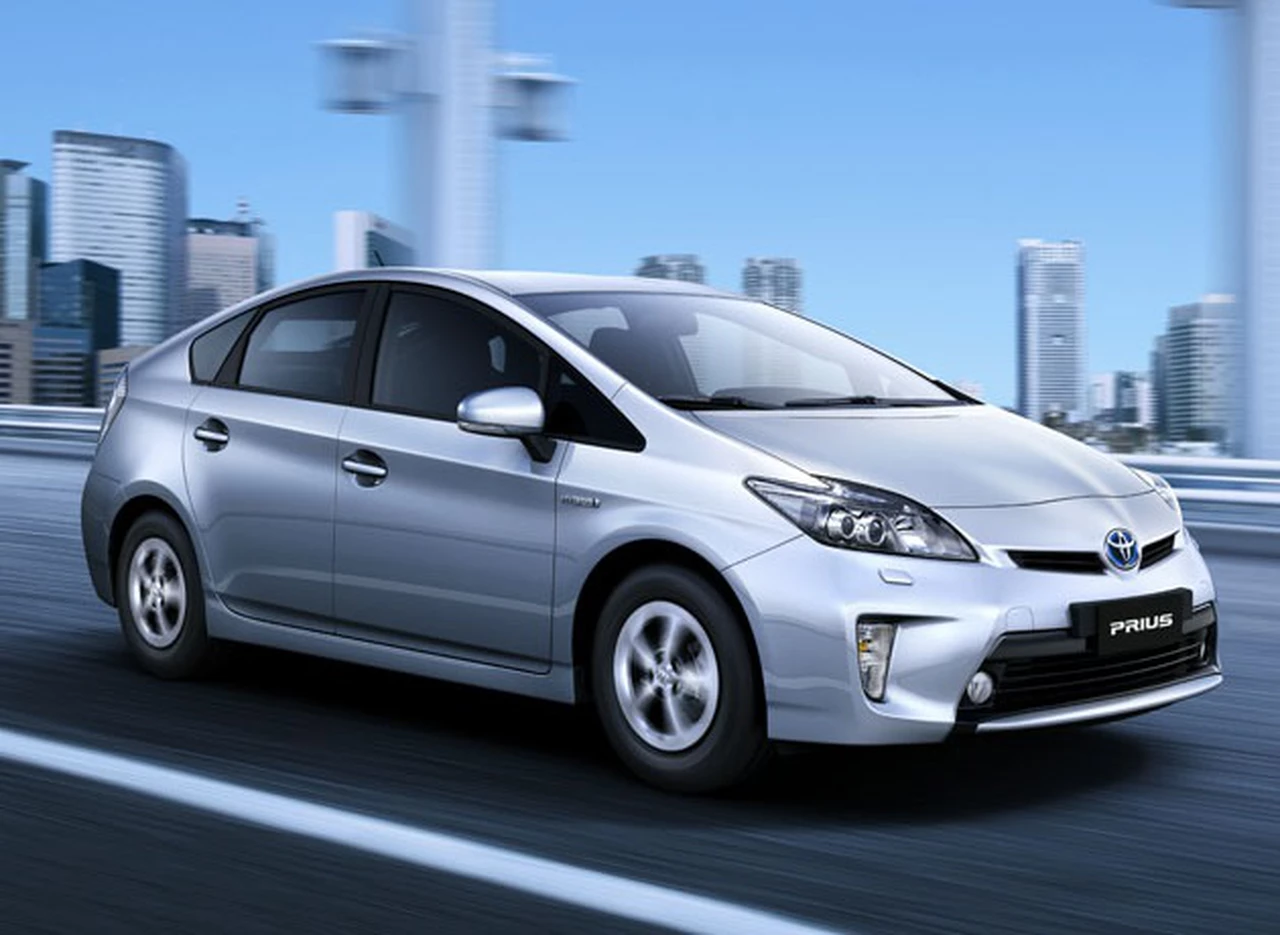Toyota negocia para fabricar el Prius en Brasil y pasarí­a la cadena de montaje de Hilux a la Argentina