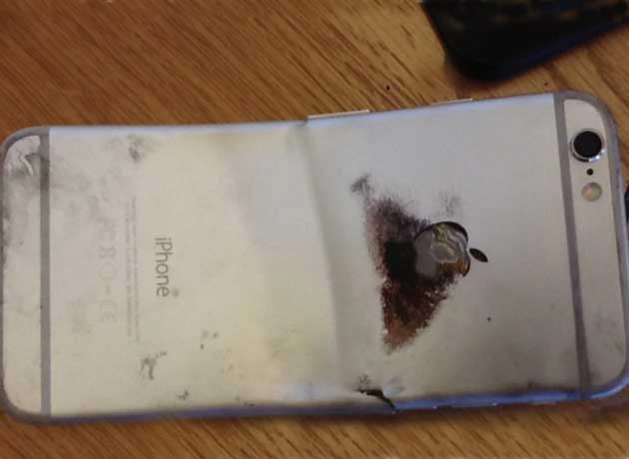 Un iPhone 6 explota y arde en el bolsillo de su propietario
