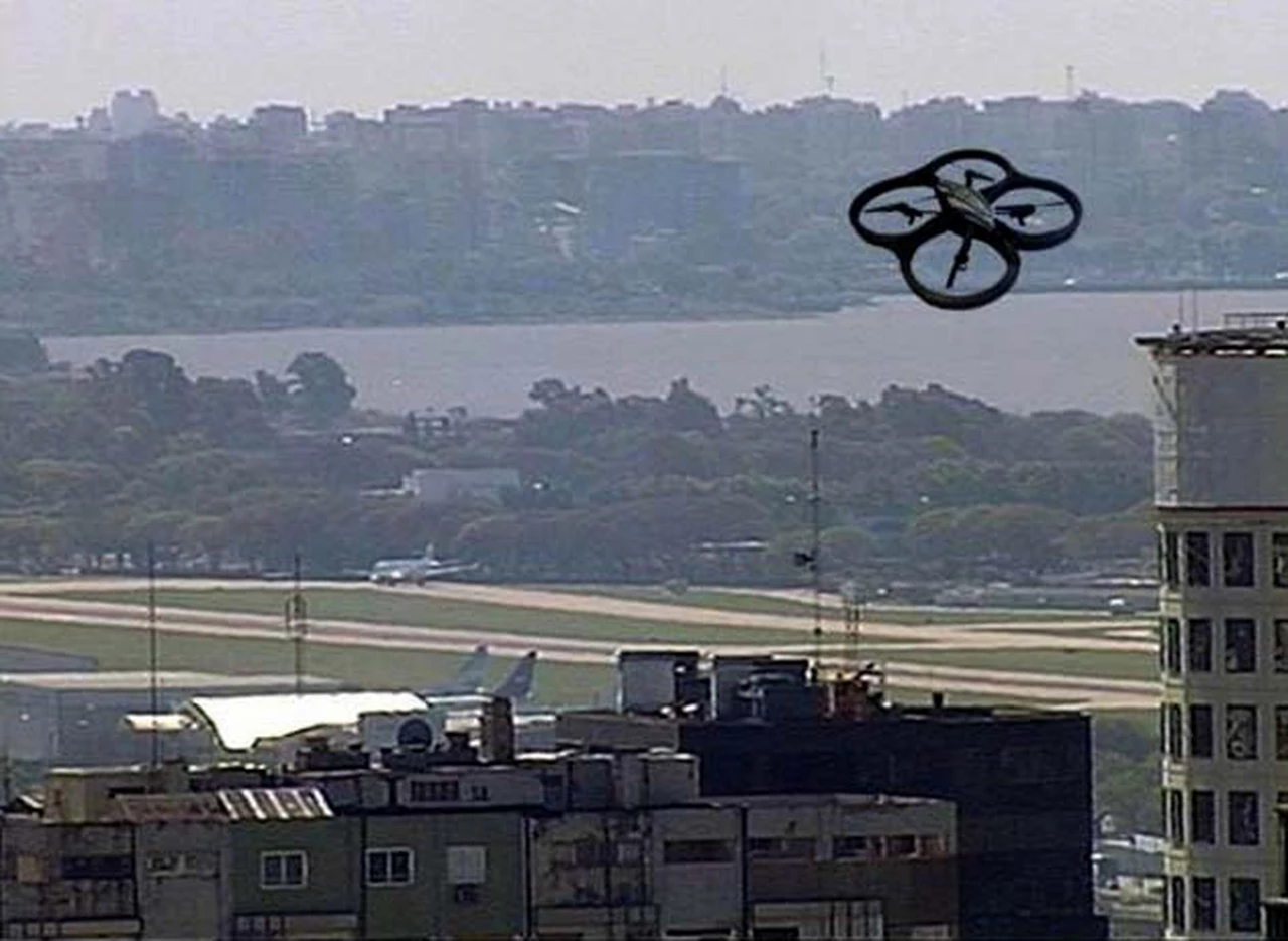 Cerraron Aeroparque por el uso de drones para filmar una publicidad