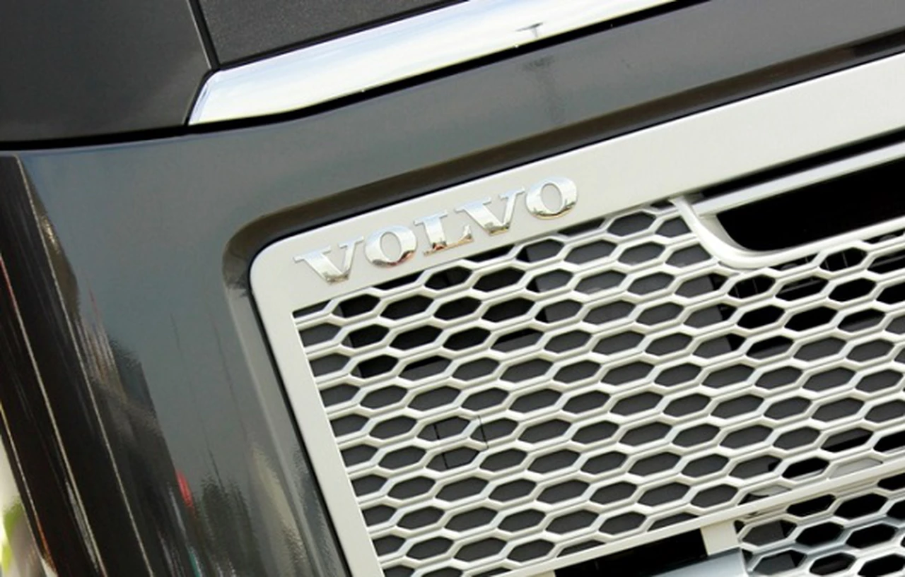 Fabricante chino de autos Geely se convierte en el primer accionista de Volvo Camiones