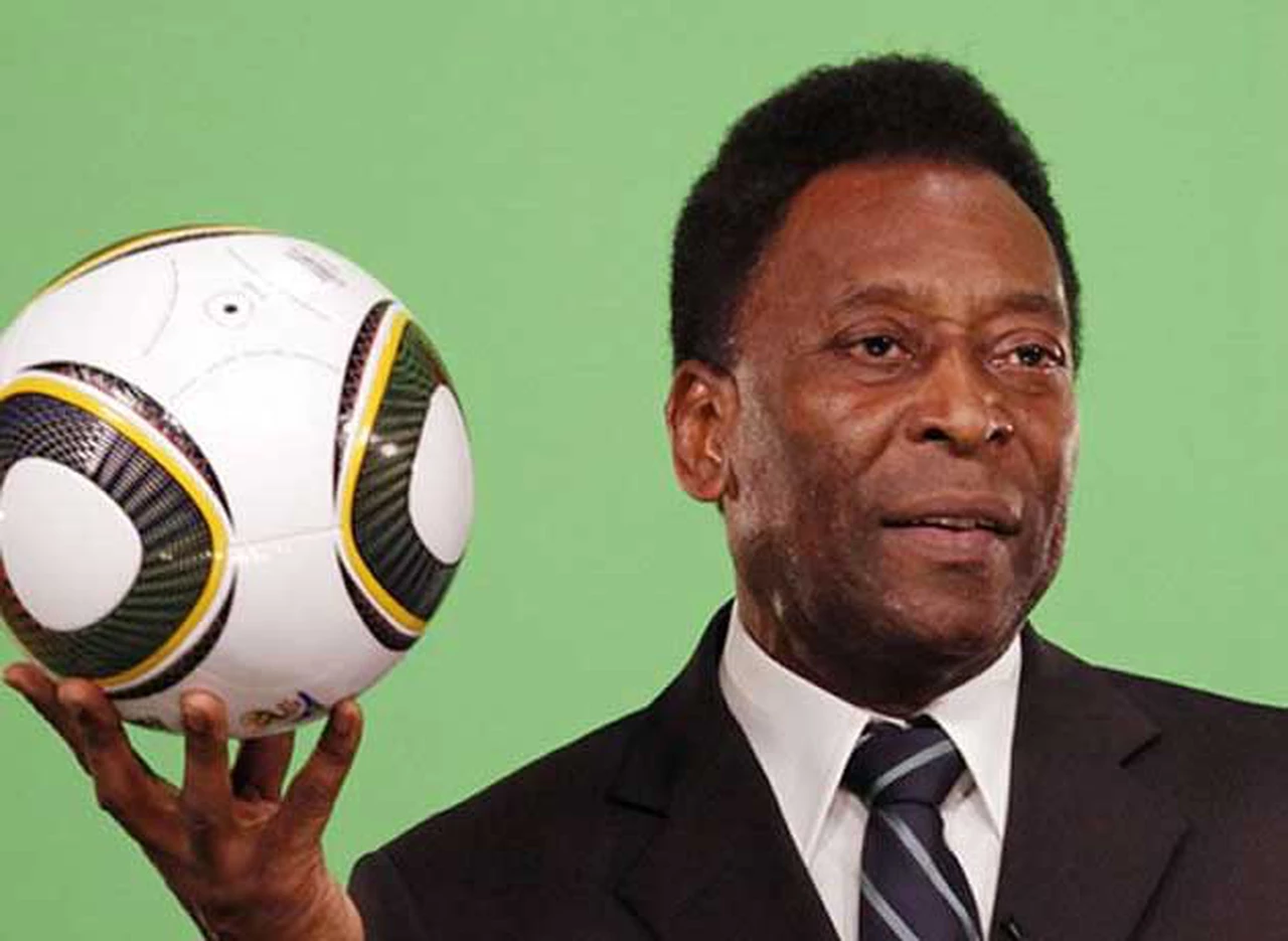 Mejora el estado de salud de Pelé pero sigue en terapia intensiva 
