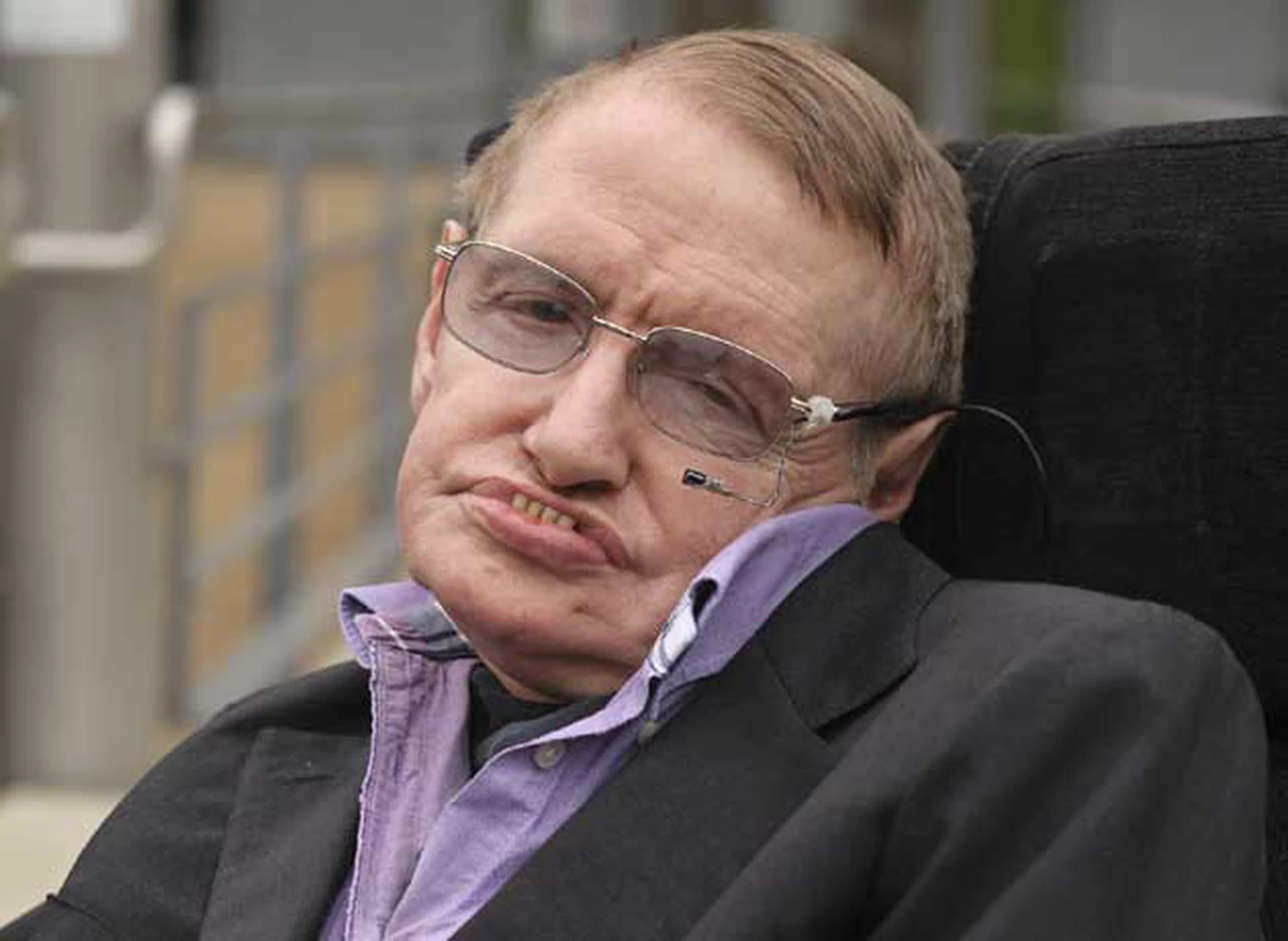 Stephen Hawking: "La inteligencia artificial augura el fin de la raza humana"