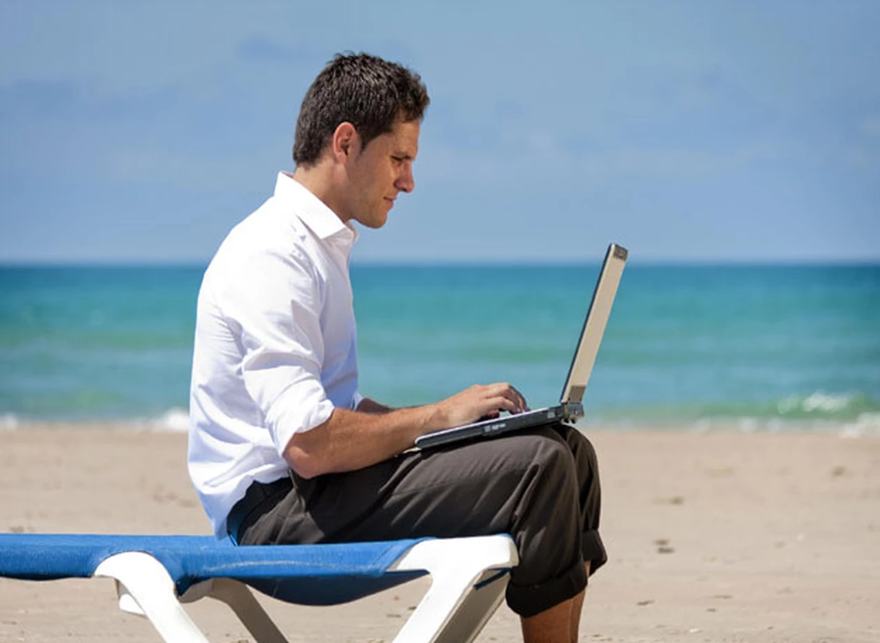 Sólo el 12% de los empresarios se desconecta de su trabajo en vacaciones 