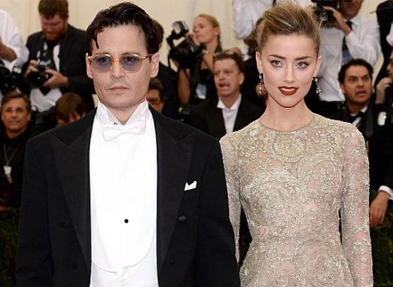Johnny Depp se casó con su novia, la joven actriz Amber Heard 