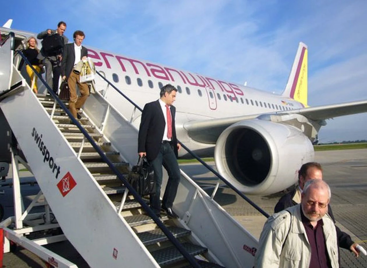 El accidente del avión de Germanwings dispara un debate mundial sobre las lí­neas aéreas low-cost