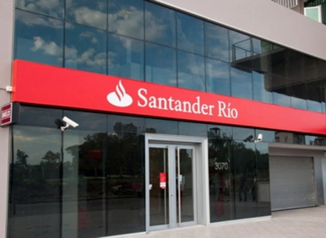 Multan al banco Santander Rí­o por presunto lavado en $5 millones