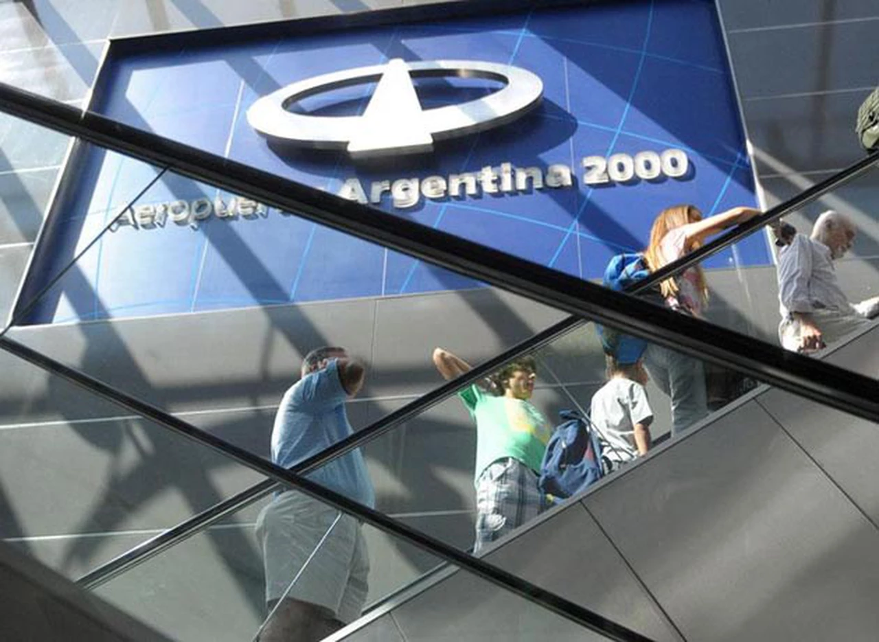 Grupo español investigará el contrato de concesión de los aeropuertos del paí­s