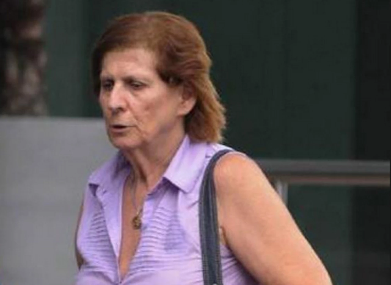La madre de Nisman encabezó un acto en Tribunales y pidió mantener la denuncia contra la Presidenta
