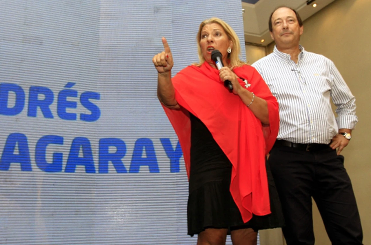 Lilita Carrió felicitó a Mauricio Macri y dijo: "Me da pena Aní­bal"