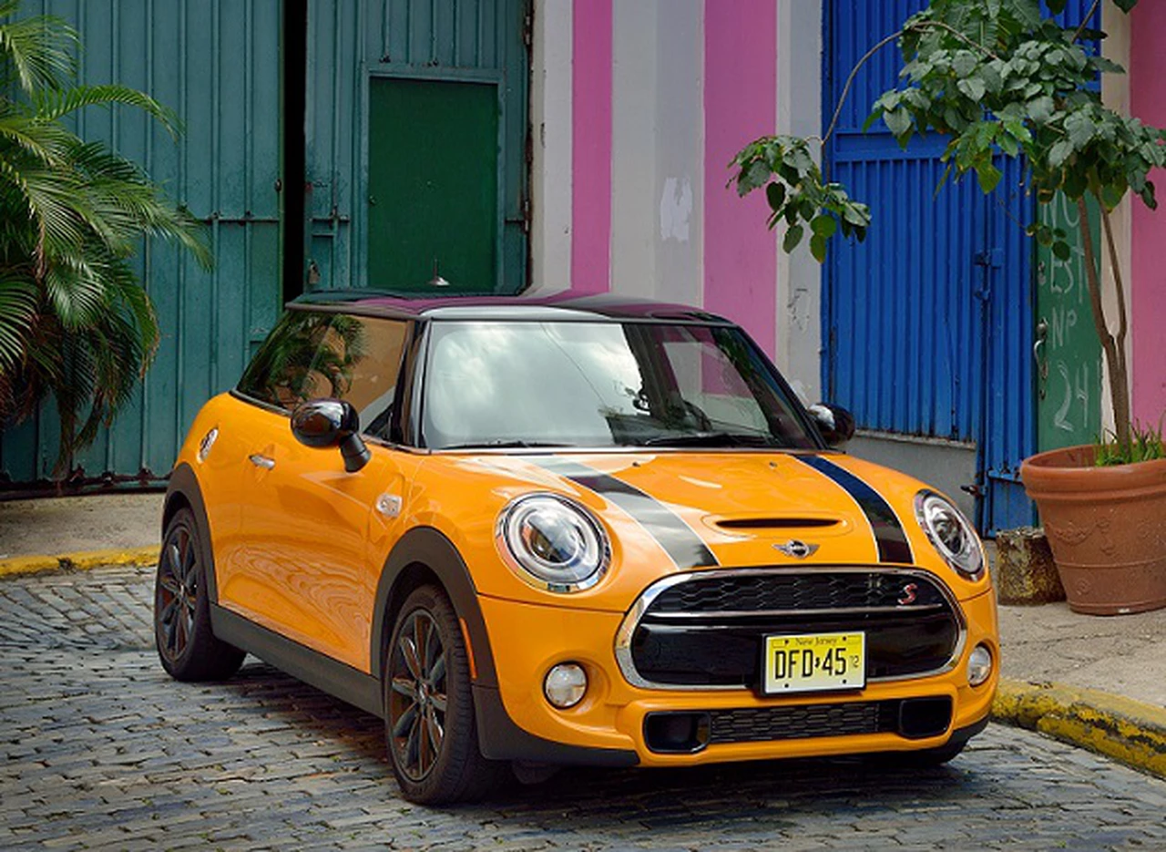 El nuevo Mini ya se vende en la Argentina y en junio se ampliará más la familia