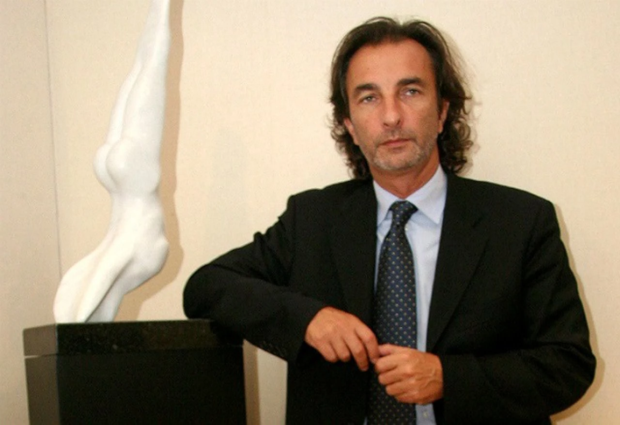 Calcaterra, el primo de Macri, también se aleja del negocio financiero