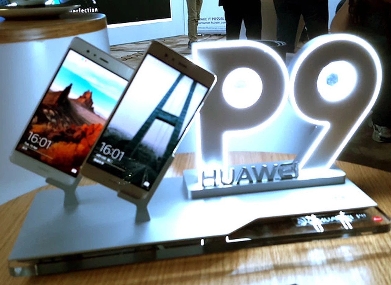 Huawei ya está en el podio de los smartphones de la Argentina y va por la la cima