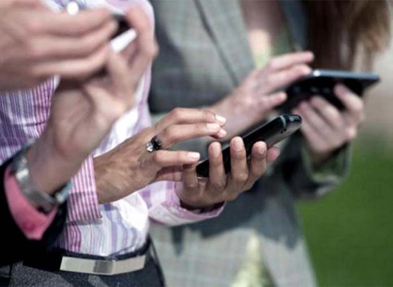 Diputados trabajan en una ley para combatir el tráfico de celulares robados
