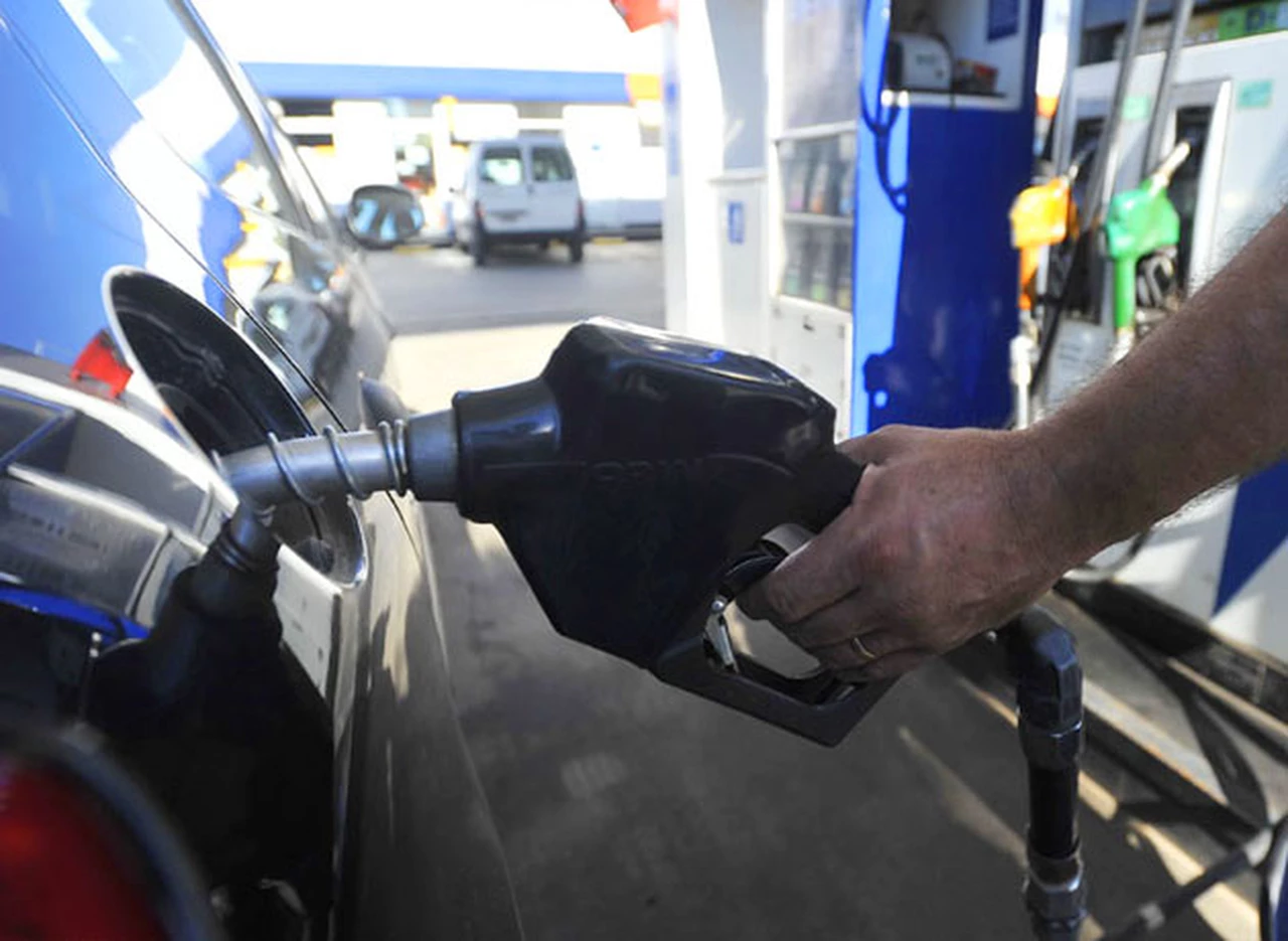 La venta de combustibles "Premium" subió un 25% interanual en abril