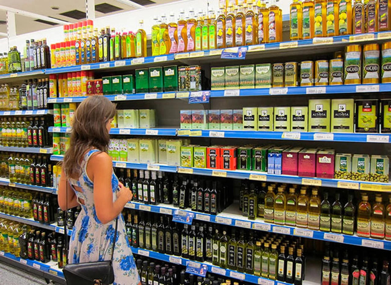 El Gobierno investiga a los supermercados con la mira en las promos y la relación con proveedores