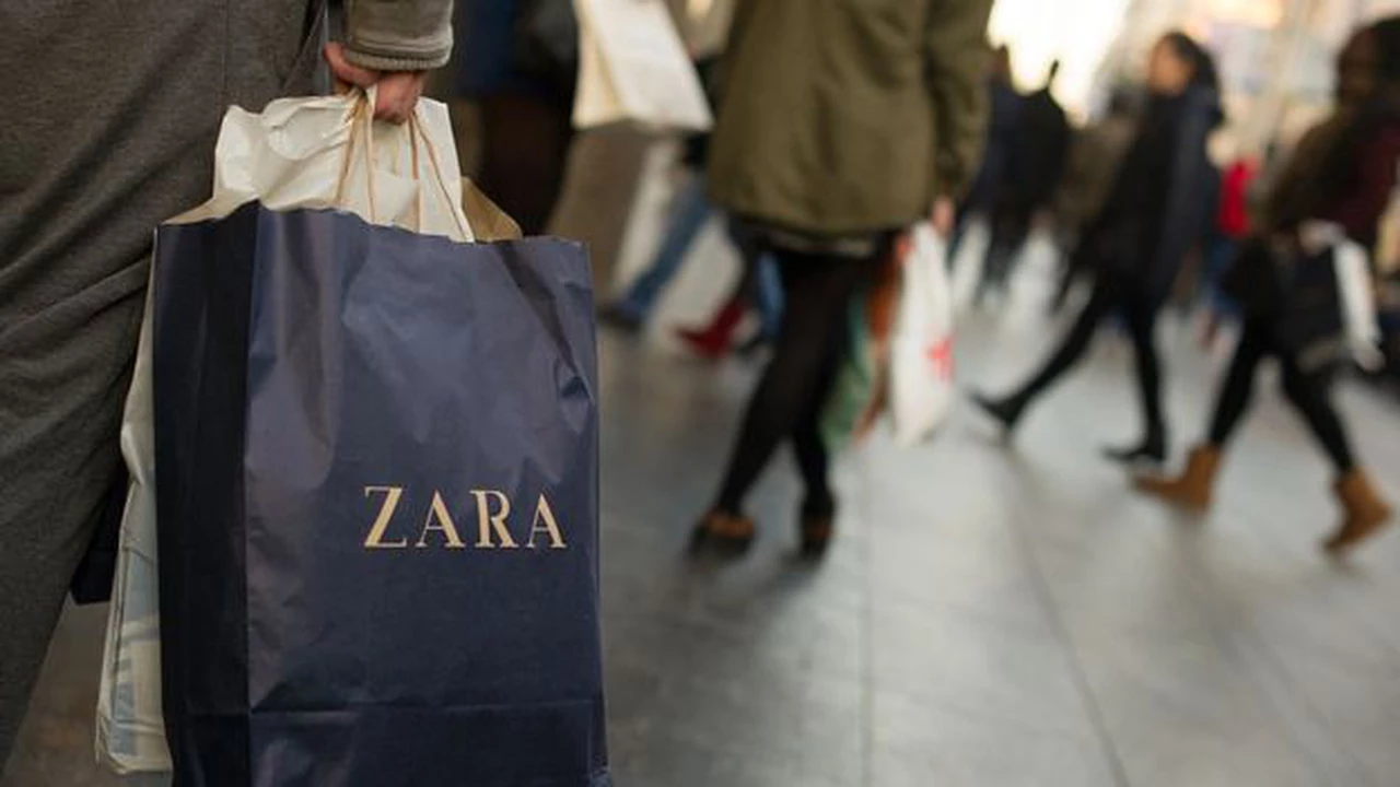 Zara abre una tienda especializada en realizar y recoger pedidos online