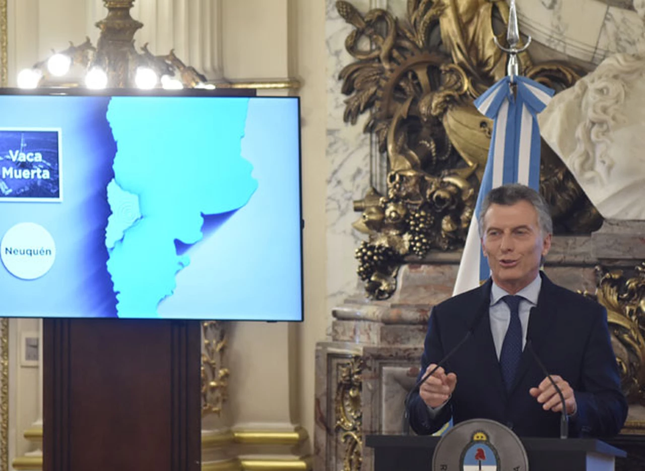 Mauricio Macri anunció quita de retenciones, inversiones y convenio "a la baja" para relanzar Vaca Muerta