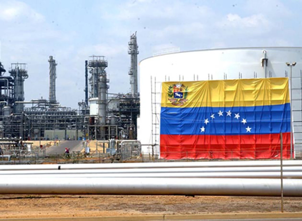 Petroleras multinacionales deciden retirar a expatriados que tienen en Venezuela