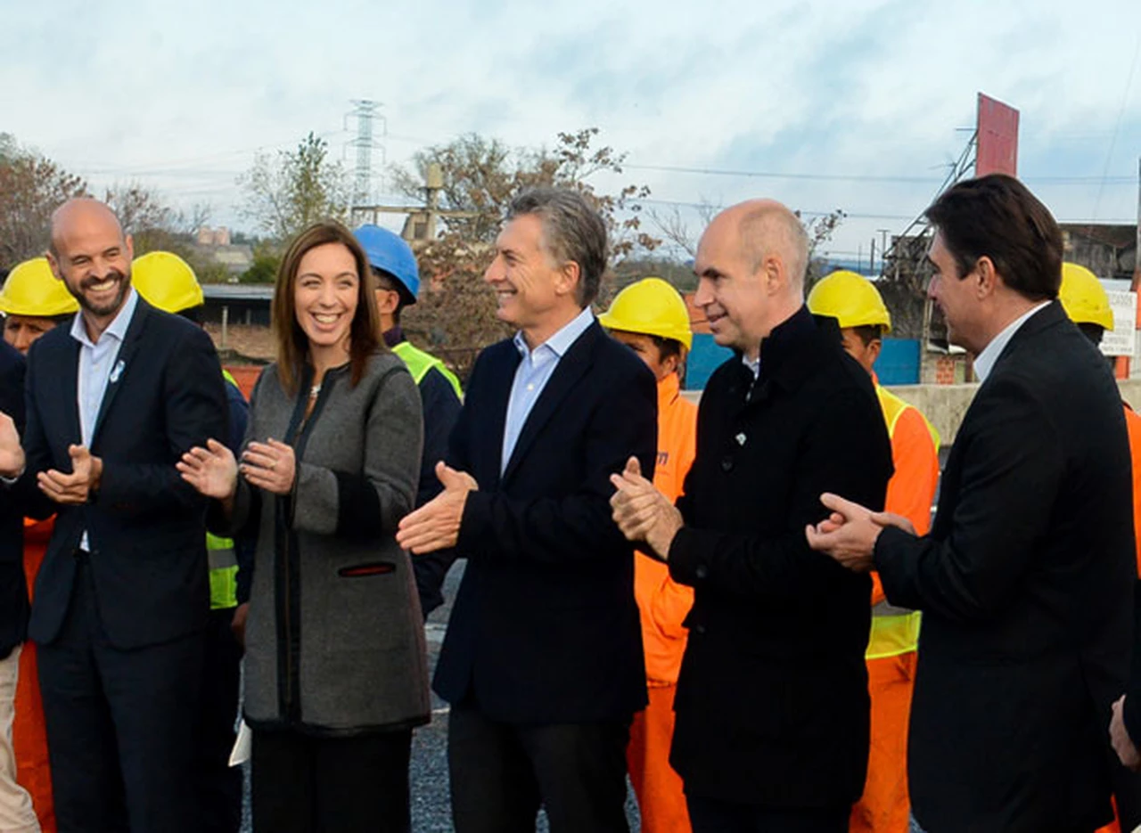 Macri, en Puente La Noria: "Estas obras crean empleo, no clientelismo"