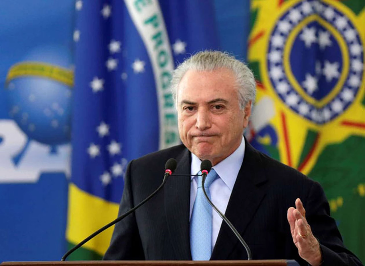 Suspenso en Brasil por la resolución del Tribunal Superior Electoral que podrí­a anular la presidencia de Michel Temer