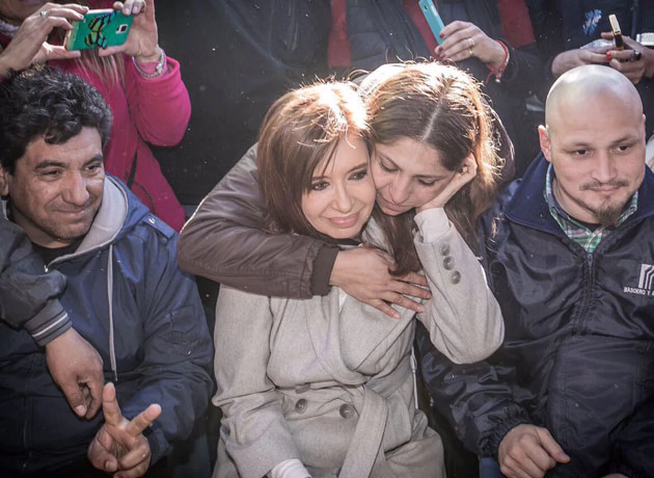 Cristina Kirchner apoyó a los trabajadores de la planta alimenticia en Twitter