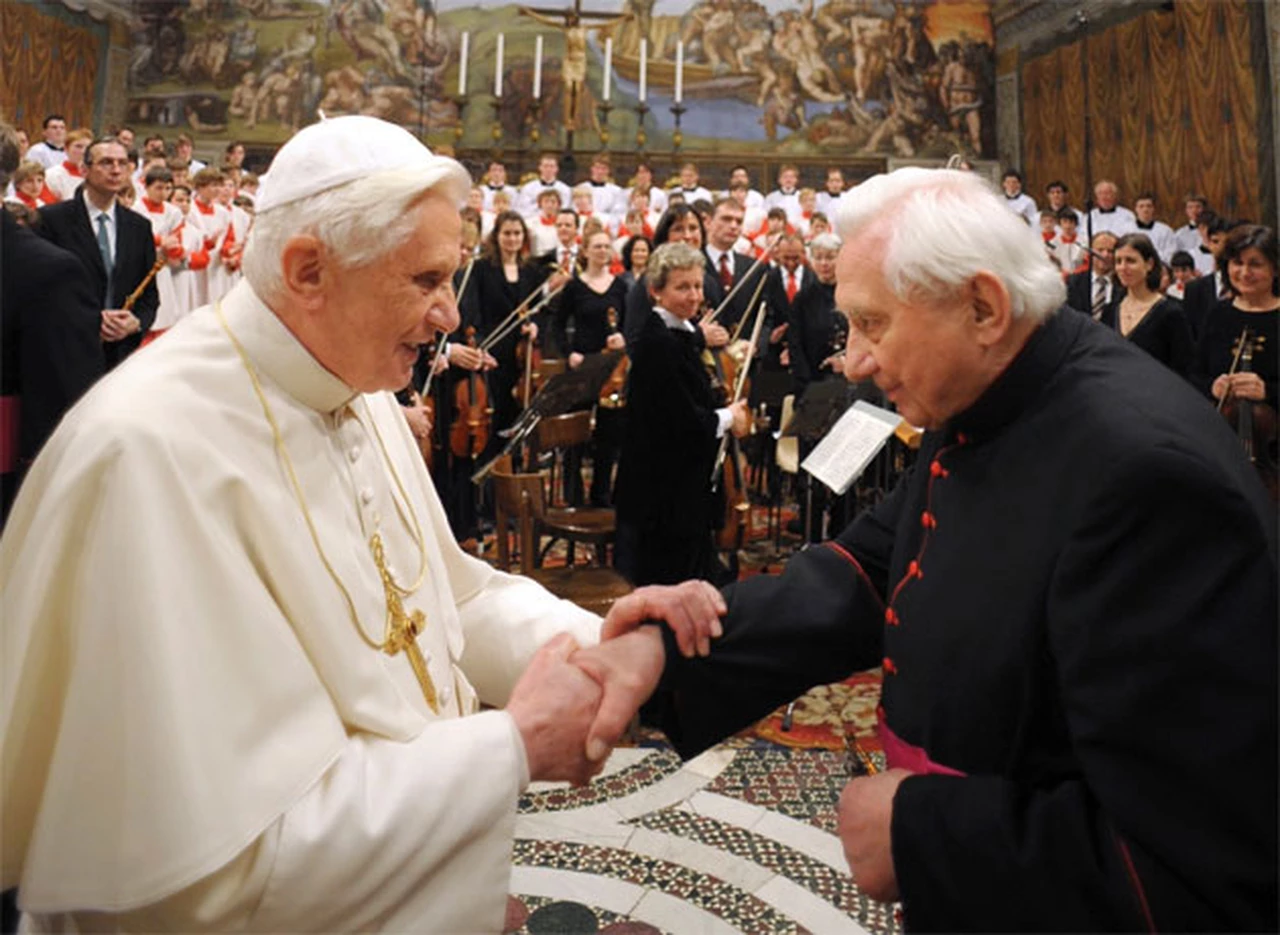 Denuncian 500 abusos en el coro que dirigí­a el hermano de Benedicto XVI