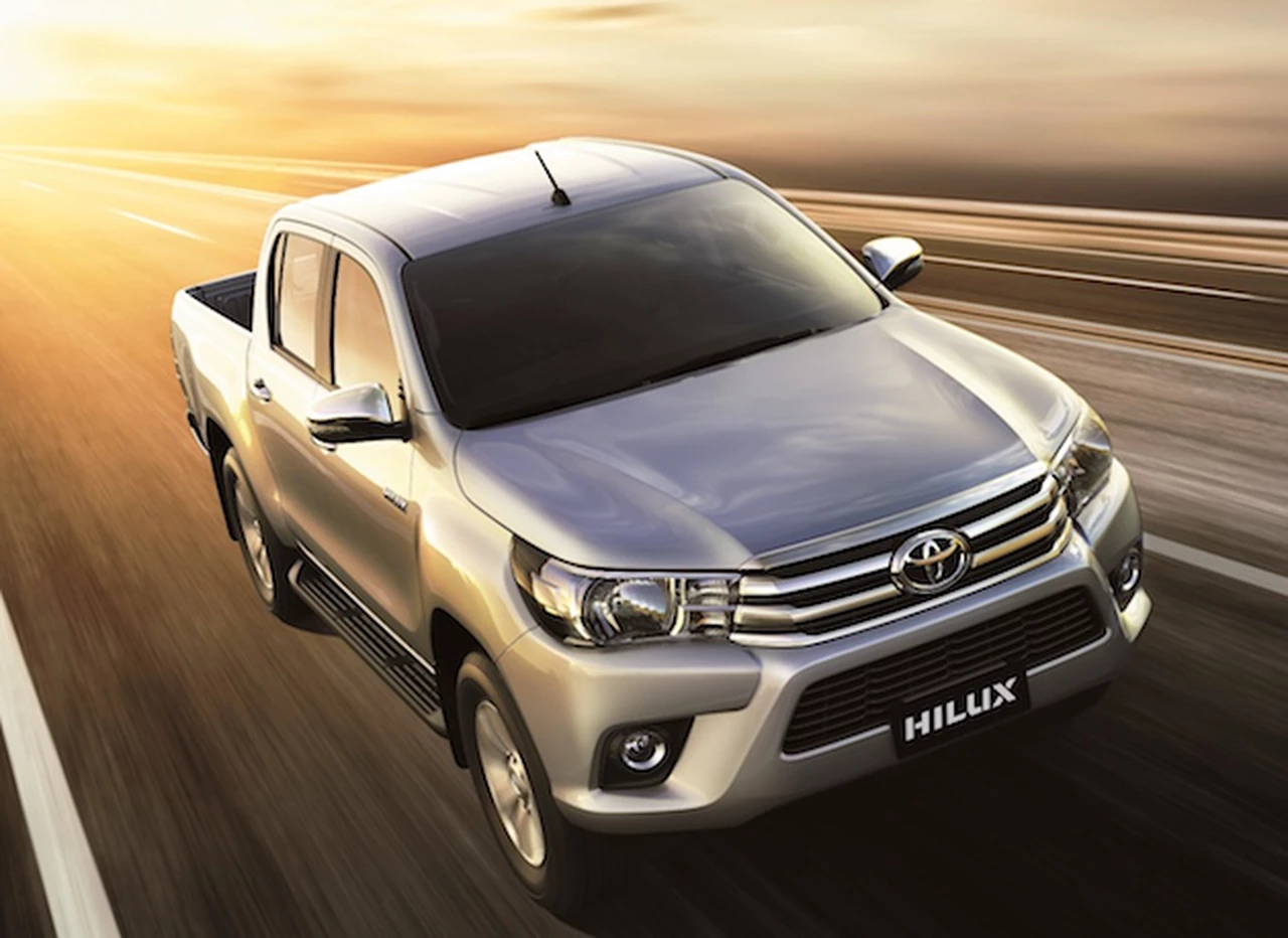 Toyota estarí­a evaluando una versión "tope de gama" de la exitosa Hilux