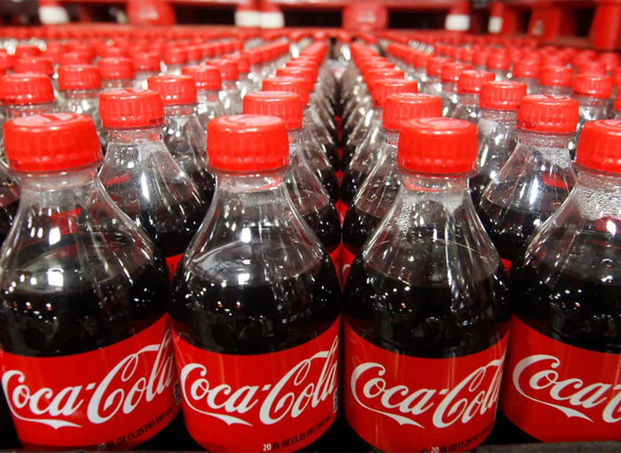 Coca Cola podrí­a frenar inversión de u$s1.000 millones por el nuevo impuesto a bebidas azucaradas