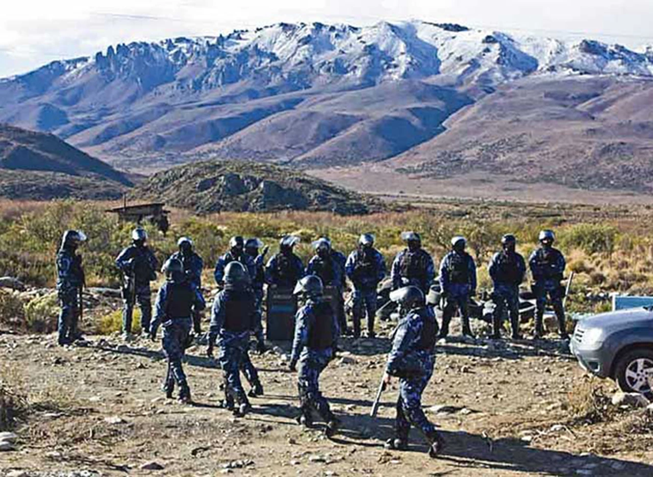 La comunidad mapuche denuncia que "plantaron" el cuerpo hallado en el rí­o Chubut