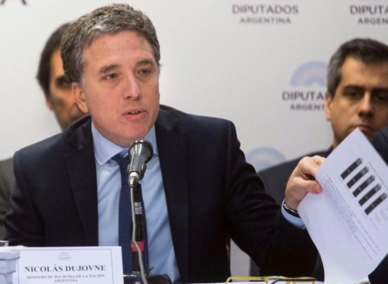 Deuda pública triplica el valor de las 10 empresas argentinas más grandes