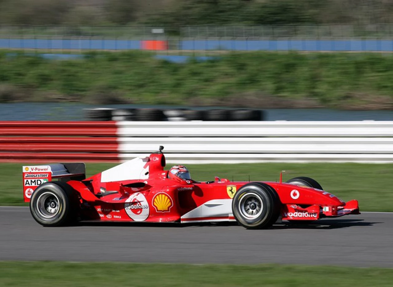 Para los fanáticos argentinos: la Ferrari que le dio el último tí­tulo a Schumacher estará en Autoclásica
