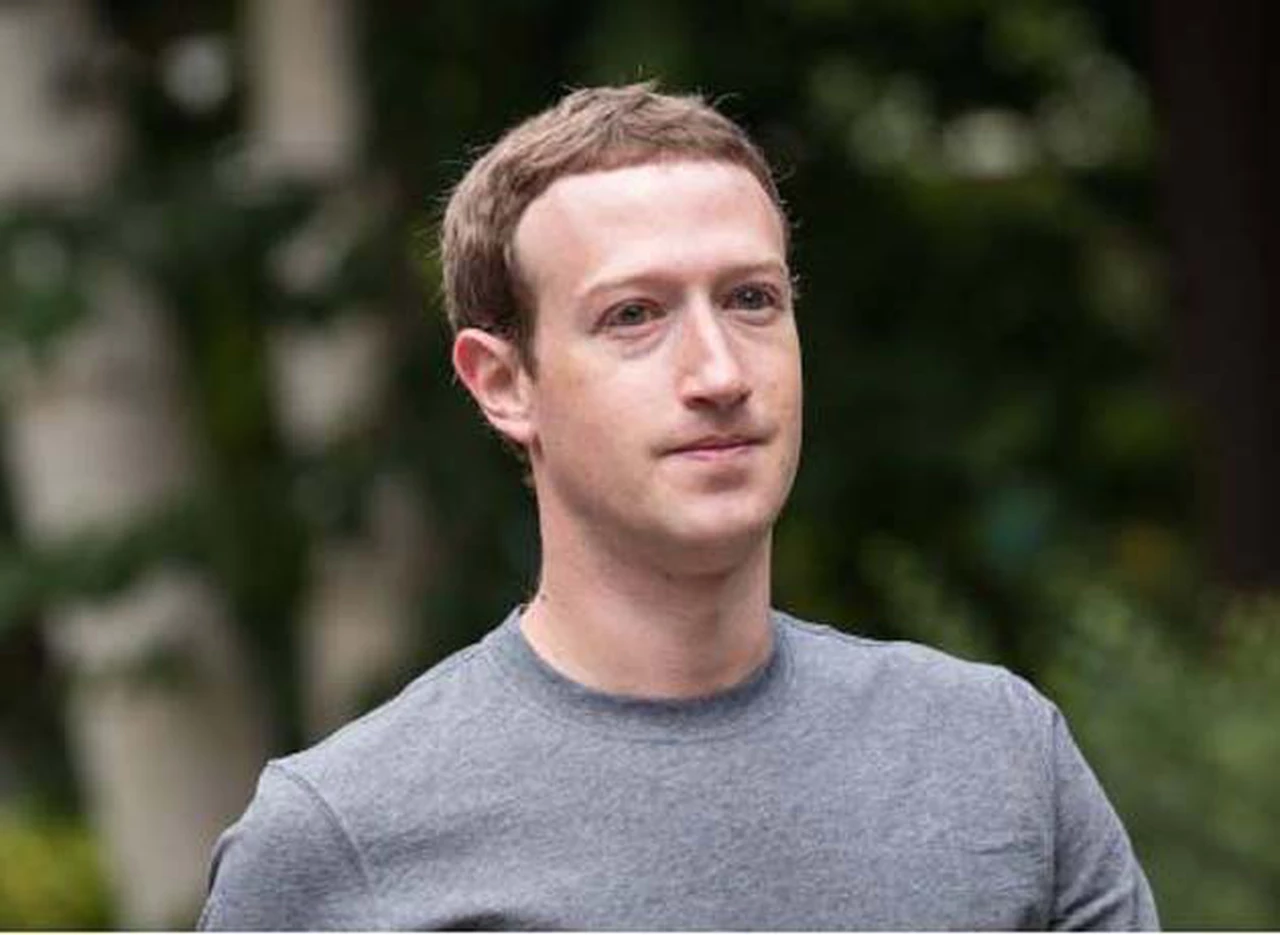 Zuckerberg, complicado: Europa y Reino Unido lo citan a declarar por el escándalo de Cambridge Analytica