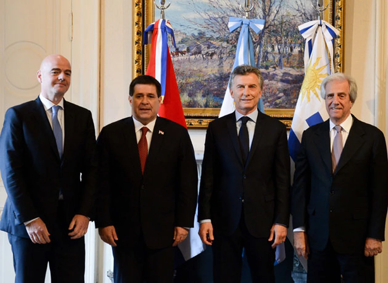 Mundial 2030: Argentina, Uruguay y Paraguay presentaron su candidatura