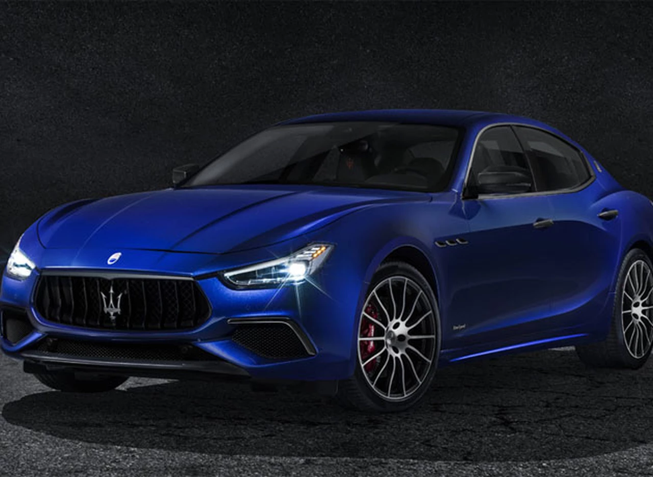 Maserati mejora su Ghibli con dos niveles de equipamiento   