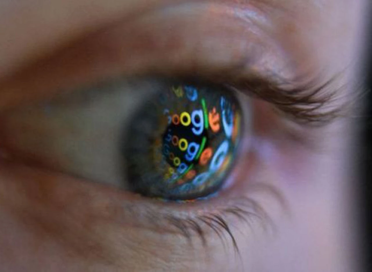 Google predice riesgos de sufrir enfermedad cardí­aca con sólo mirar a los ojos