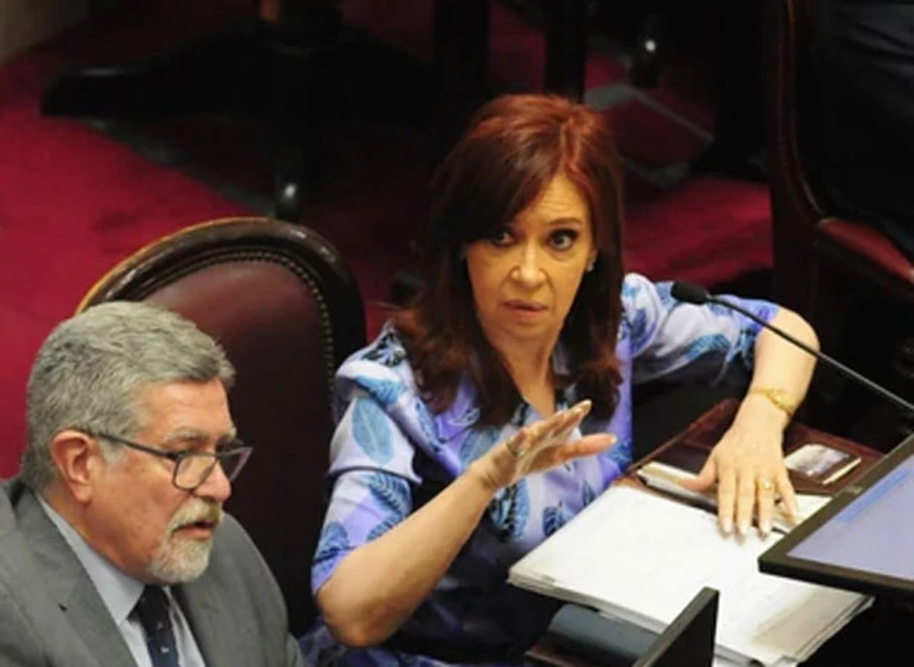 Vialidad Nacional presentó demanda por $22.500 M contra Cristina