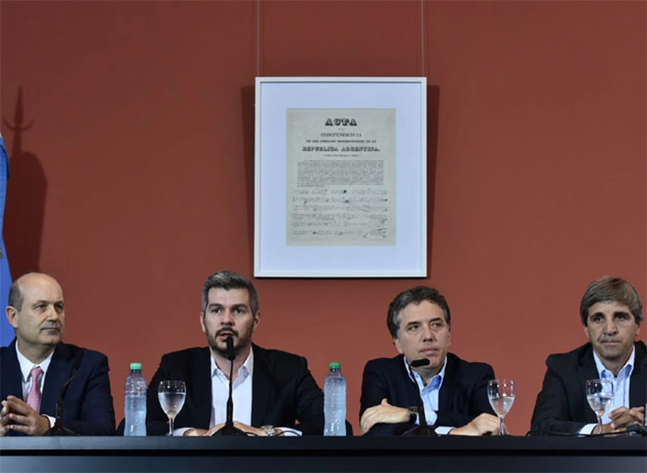Repercusiones entre economistas: alivio por el abandono de la meta y crí­ticas por el manejo polí­tico