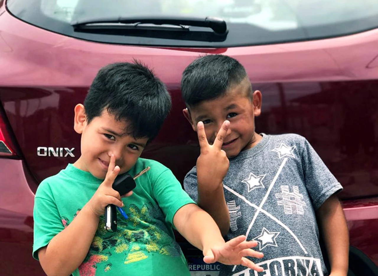 Chevrolet regaló un Onix al Centro Social y Solidario Sonrisas